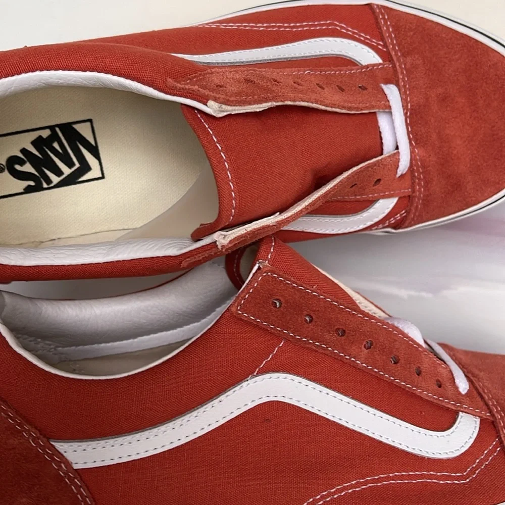 Vans Men’s Old Skool Vr3
Color Theory Burnt Ochre
VN0005UFGWP
Sneakers - Picture 14 of 16